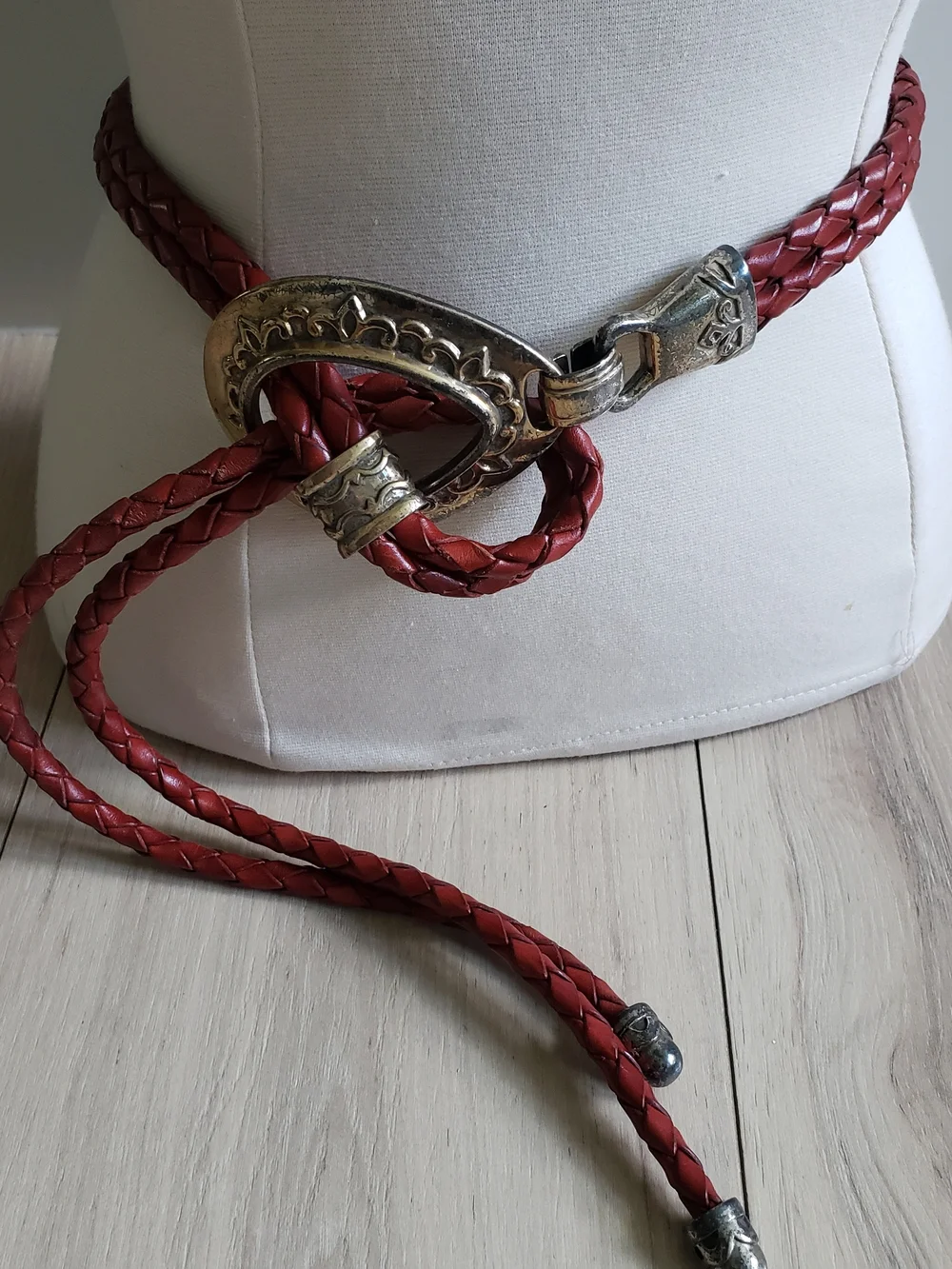 Vintage‎ Braided Red Leather Sling Western Knot Belt Silver-Tone Hardware 1994
